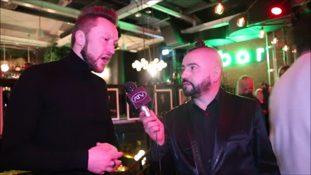 Emil Biliński o wystawie Less is more. Naturalnie piękne kobiety 