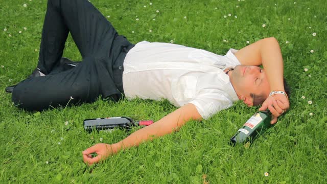 Paweł Gołecki - A ja piję